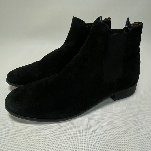 Shoe The Bear Black Suede Chelsea Boots Men's EU 44 Men's 11.5 - Picture 1 of 9